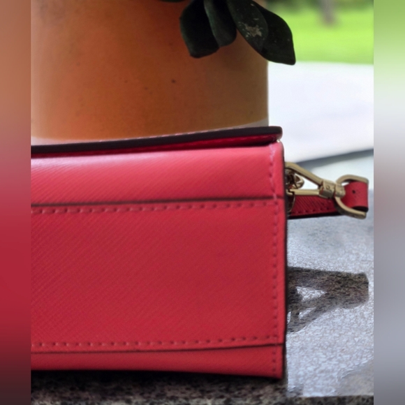 Kate Spade Carson Crossbody Bag - Picture 8 of 12